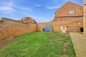 Photo 33- click for photo gallery